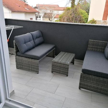 Vila Slavica Vir Exterior foto